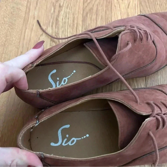 Sio Men’s Cognac Classic Cap Toe Oxford dress Shoe Faux Suede Brown Size 11 - Picture 6 of 7